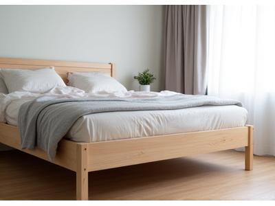 Le Lit Scandinave - Cadre de lit minimaliste en bois massif